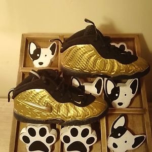 Really cool boys nike (9c)